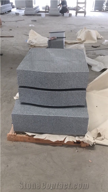 Granite G633 Grey Upright Headstones American Style
