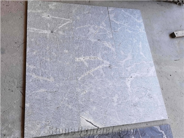 Beautiful Silver Galaxy Gray Granite Slabs& Tiles