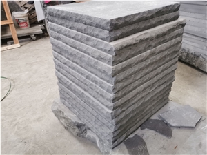 Black Sandstone Pier Caps New York Sandstone 4 Sides Rockface