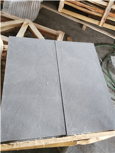 China Black Sandstone Flamed Steps &Treads Rockface