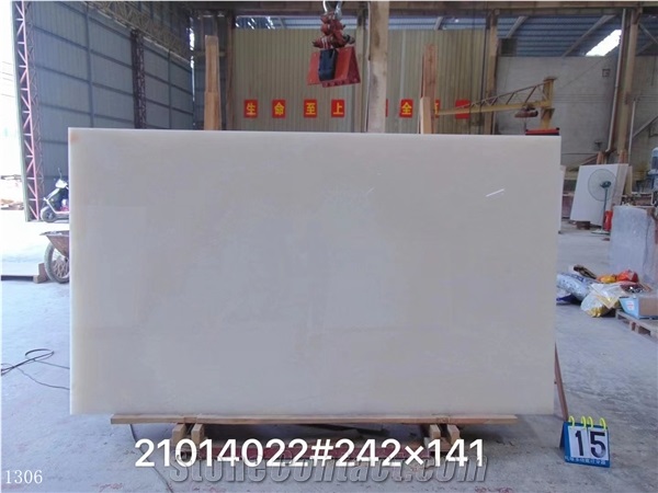 Afghanistan Snow White Onyx Wall Tile