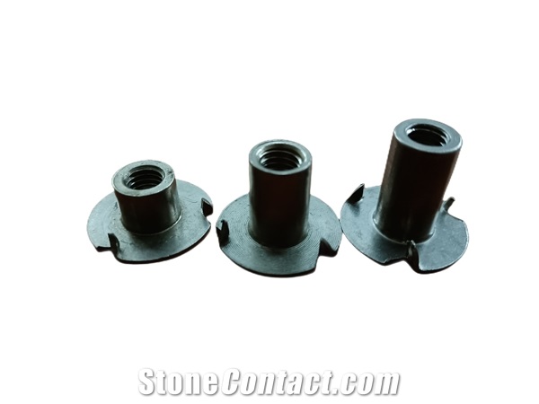 Embedded Nut/Expansion Nut/Insert/Cold Forged Four-Claw Nut from China 