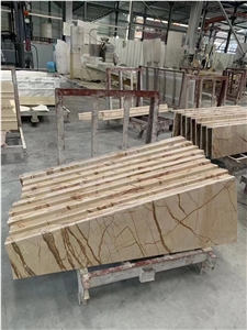 Sofita Gold Marble Stair Steps