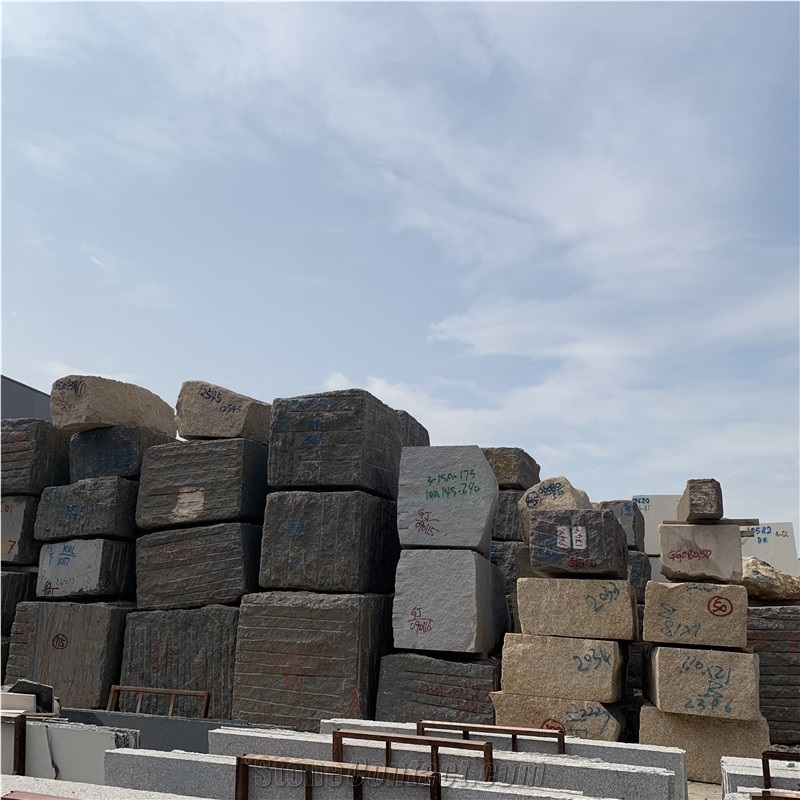 Own Quarry China Wholesale Price Black Granite Block