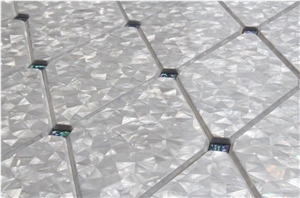 White Pearl Shell Floor Mosaic MOP Mosaic Pattern For Bath