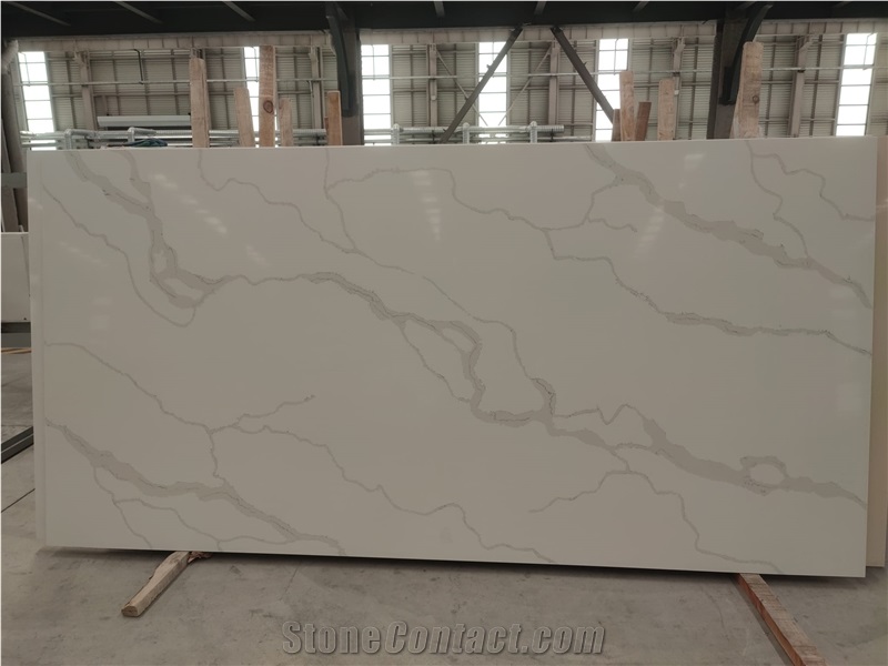 White Quartz Slab Glossy Surface In 20Mm Thick