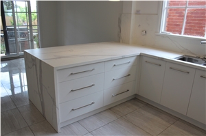 Calacatta Lucina Marble Kitchen Countertop