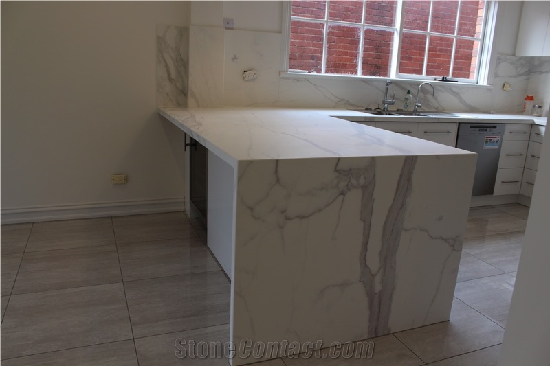 Calacatta Lucina Marble Kitchen Countertop