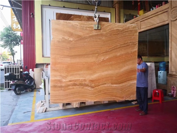 China Gold Grain Marble Big Polished Slabs For Living Room