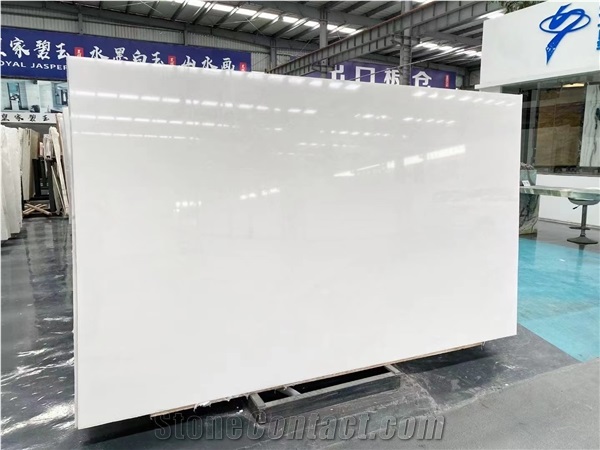 China Han White Marble M5101 Polished Slabs For Living Room
