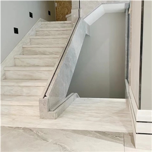 High Quality White Cary Ice Marble Stairs