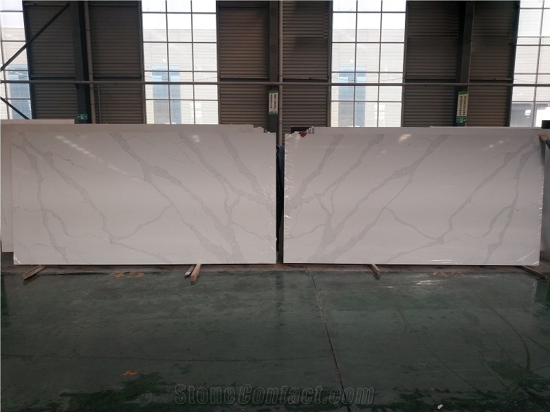 China Artificial White Calacatta Quartz Stone Slab