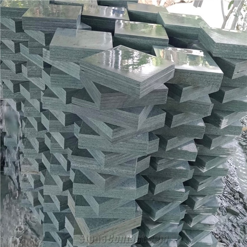 Green Sukabumi Stone 10 X 10 X 1 Cm Tiles