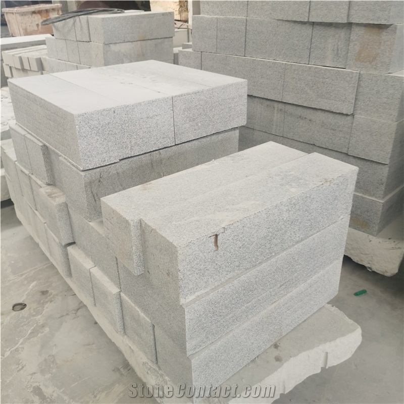 High Quality Padang White G603 Granite Customized Curbstone