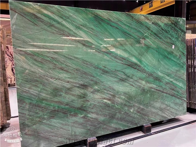 Brazil Royal Emerald Emerald Green Quartzite Wall Background
