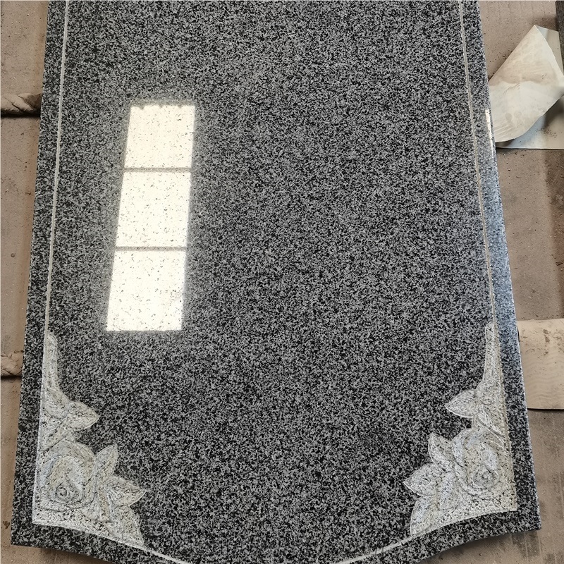 China New G654 Granite Headstone With Rose Carvings