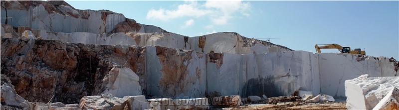 Turkish Palissandro Marble Quarry
