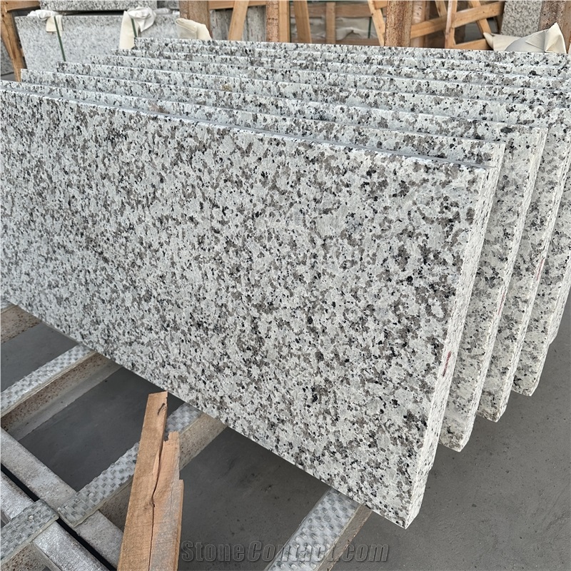 Polishing Bala White Granite For Wall & Floor Decoration