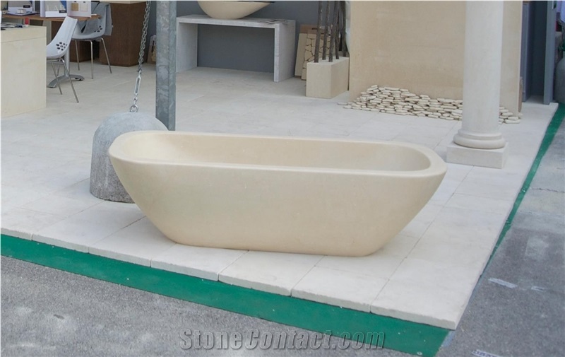 Solid Bathtub In Pietra Leccese