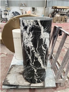 Grand Antique Small Column Modern Marble Plinth