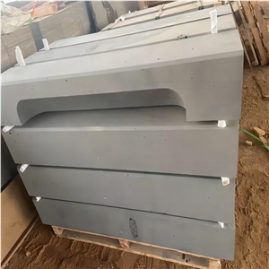 Factory Source Zhanjiang Grey Basalt Side Kerbstone