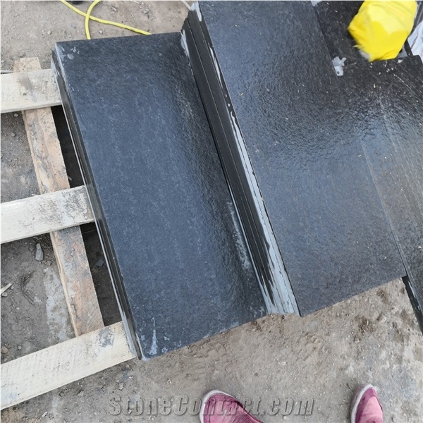 Mongolian Black Basalt Stone Floor Menggu Tiles