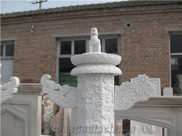 Cheap Sunny Beige Marble Hand Carving Columns & Pillars