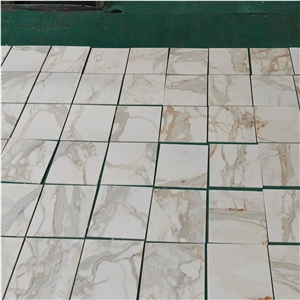 Italian Calacatta Gold Marble Tile