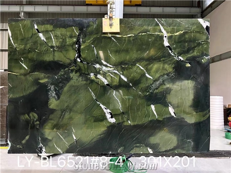 Green Avocado Quartzite For Wall Feature