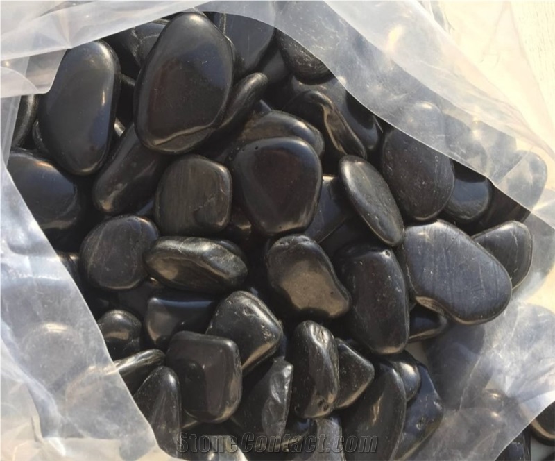Polished River Rocks Black Pebble Stone For Landscaping