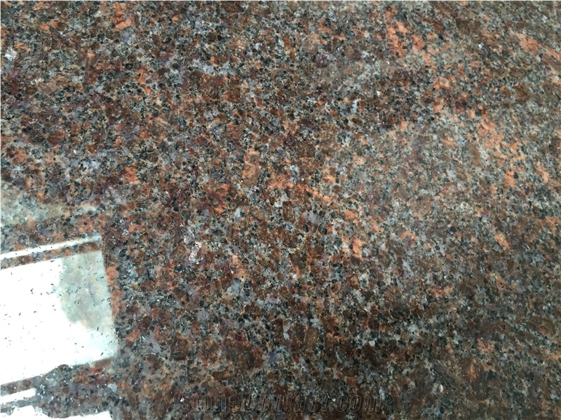 USA Dakota Mahogany Granite Slabs
