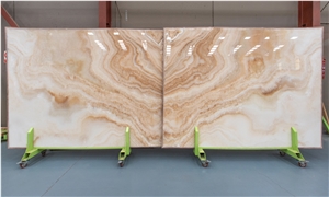 Onyx Crema Beige Slabs
