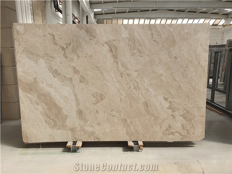 Impero Reale Marble Slabs