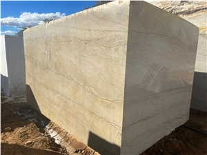Diamante Bianco Quartzite Blocks