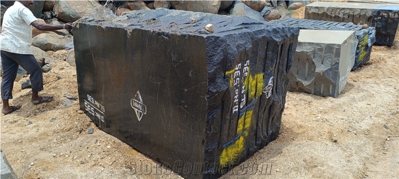 Bengal Black Granite Blocks