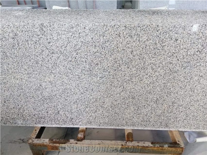 Factory Directly Supply Jilin White Granite Slabs Polished