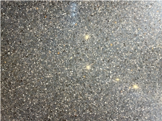 Platinum Gray Quartz
