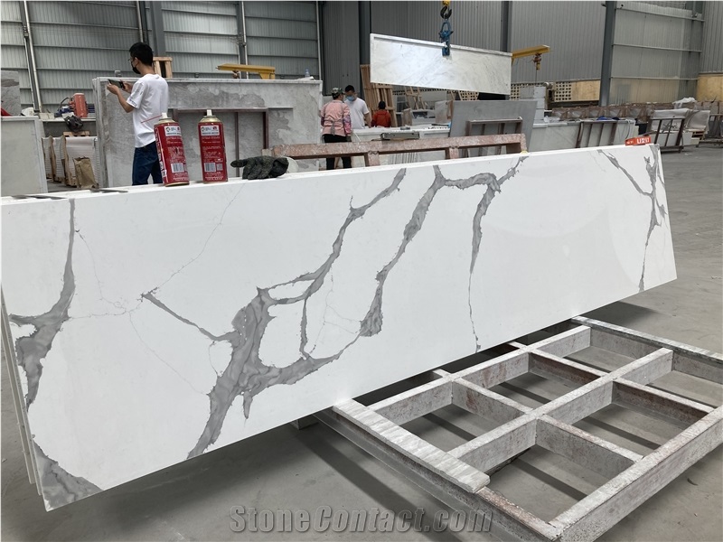 Calacatta Marble Look Quartz Stone Kitchen Countertops