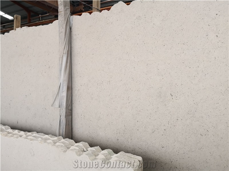 Portugal Moleanos Caravelle Limestone Beige Limestone Slab