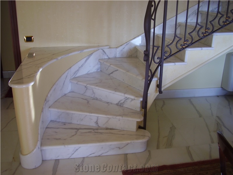 Calacatta Carrara Marble Spiral Staircase