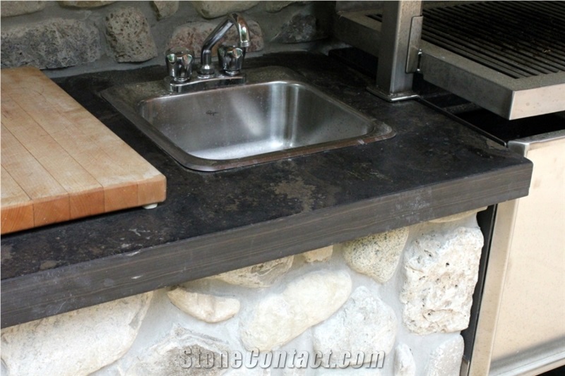 Custom Design Eramosa Marble Kitchen Countertops