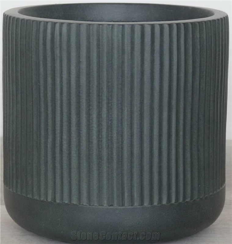 Outdoor Vertical Ribs Fiber Clay Pot