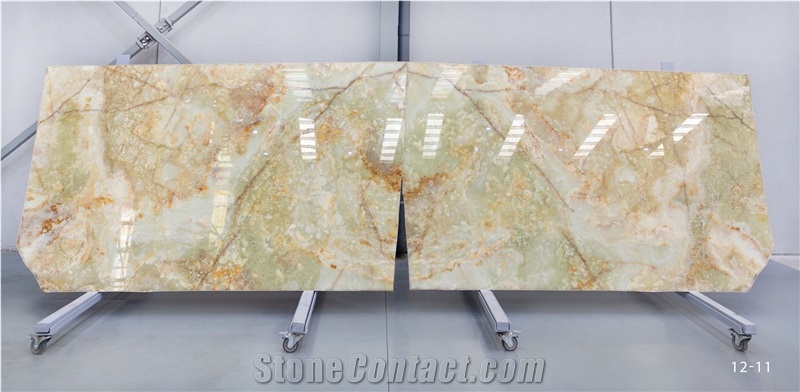 Pistachio Onyx, Bookmatched Slabs