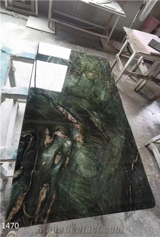 Brazil Green Maestro Quartzite Slabs Bookmatched Wall Tile From China Stonecontact Com