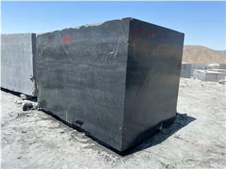 Maku Black Marble Blocks