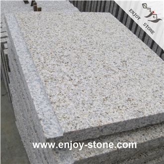 G682 Yellow Rusty Granite Bush Hammered Stone Stair