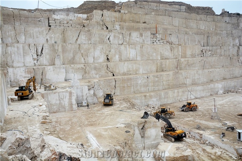 Denizli Light Travertine Quarry Blocks