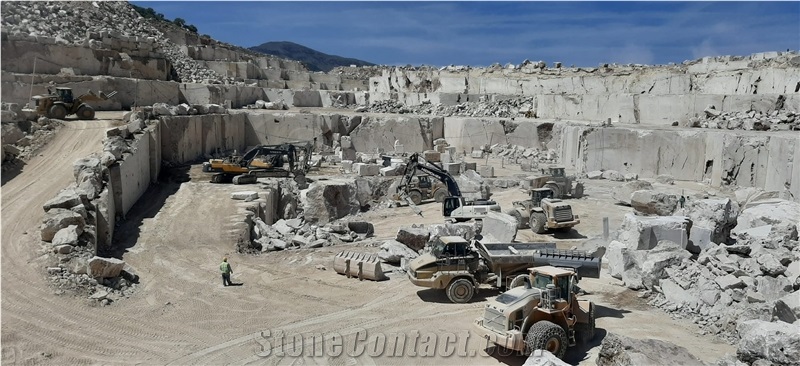 Silver Travertine Blocks - Quarry