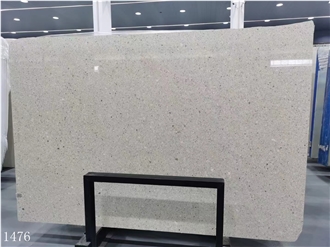 Lipica Unito Limestone Slabs