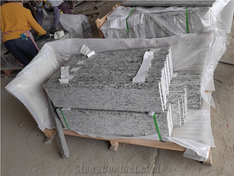 Pure Natural Cut To Size Giallo Santa Cecilia Granite Tiles
